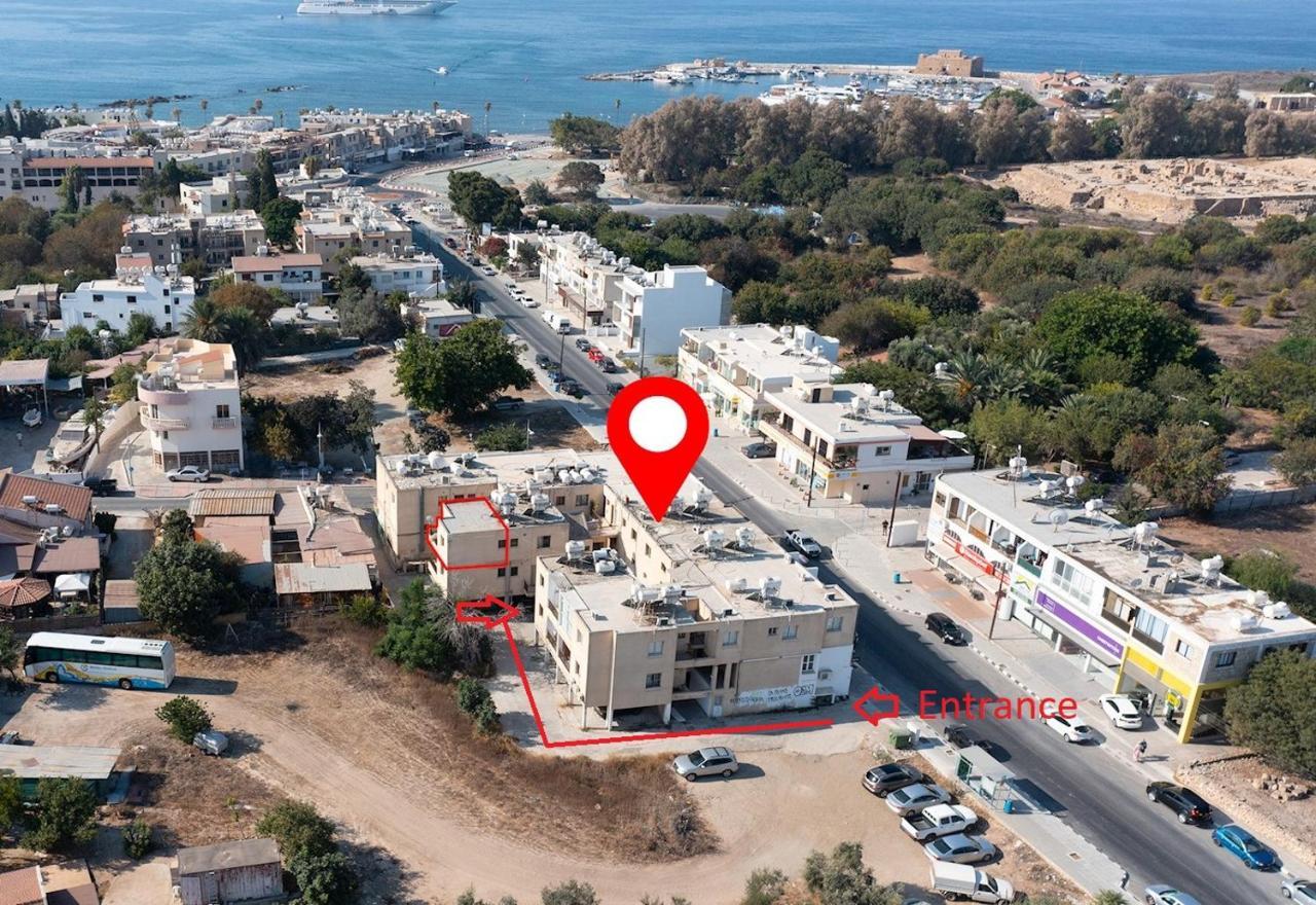 Lovely Ap In The Center Of Kato Paphos Exterior photo